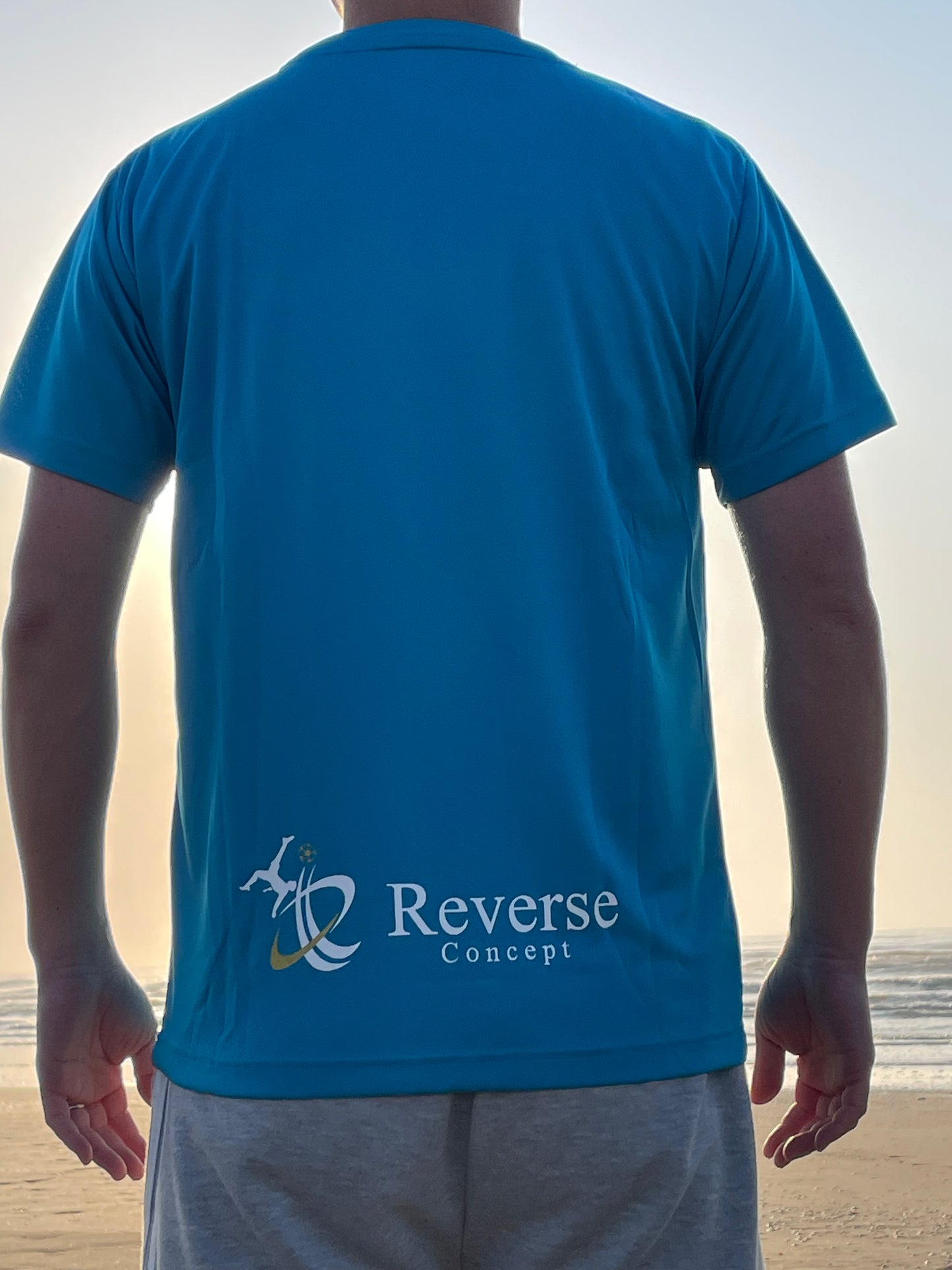 サッカー・ドライシャツ（Color：ターコイズ）、タグ無し★税込、送料込